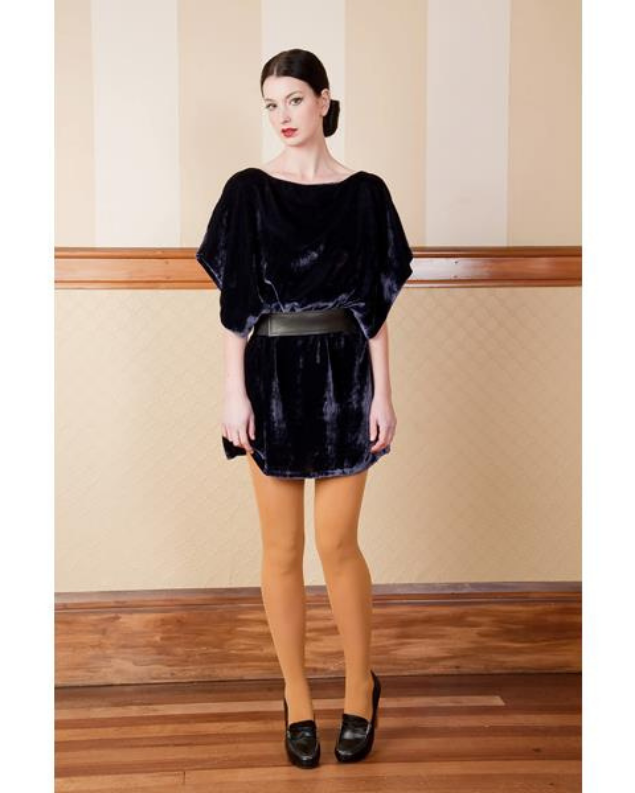 PRE-LOVED / Deryn Schmidt - Velvet Grape Batwing Mini Dress - Sz 12