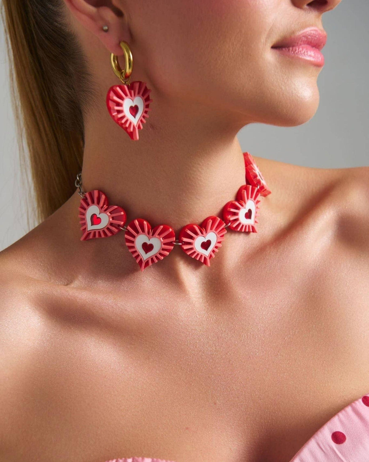 Heartnova Choker Necklace