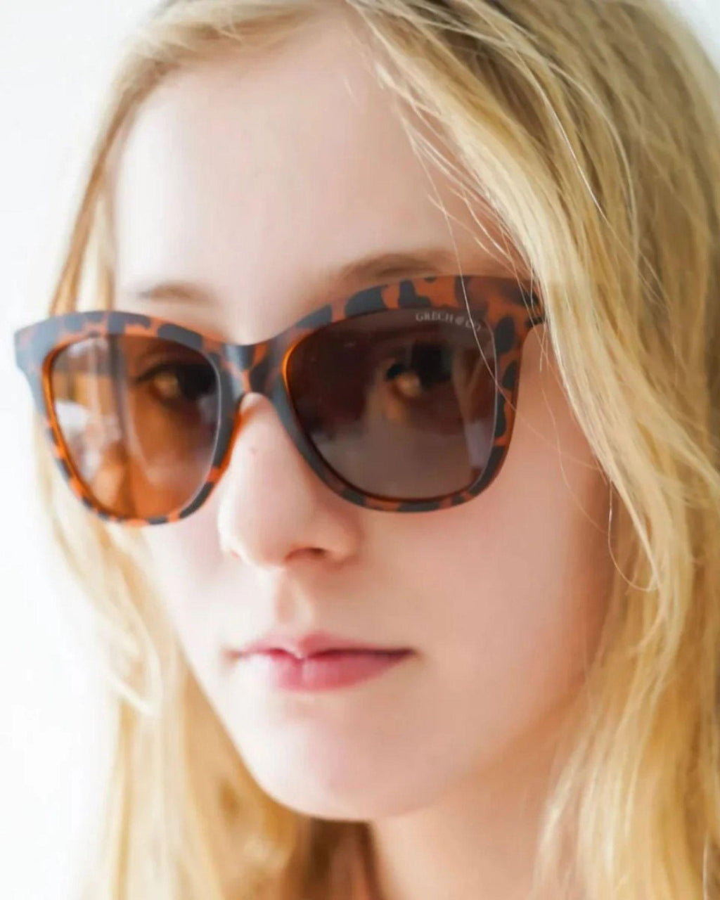 Polarized Unisex Wayfarer Sunglasses - Tort