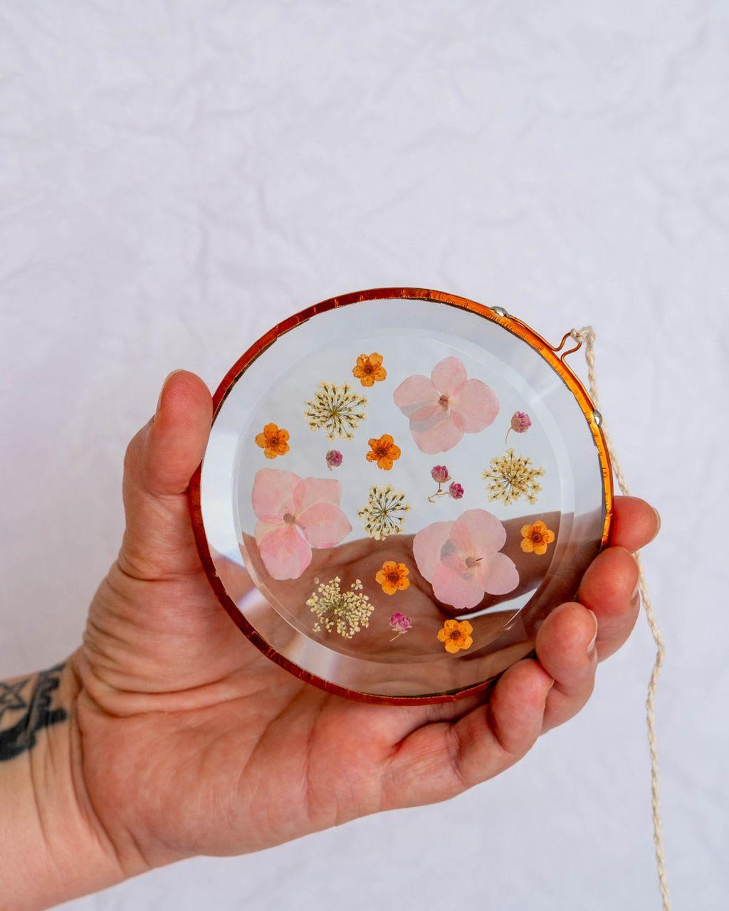 Circle Flower Suncatcher - Med Sprinkle - Hydrangea, Blossom Mix