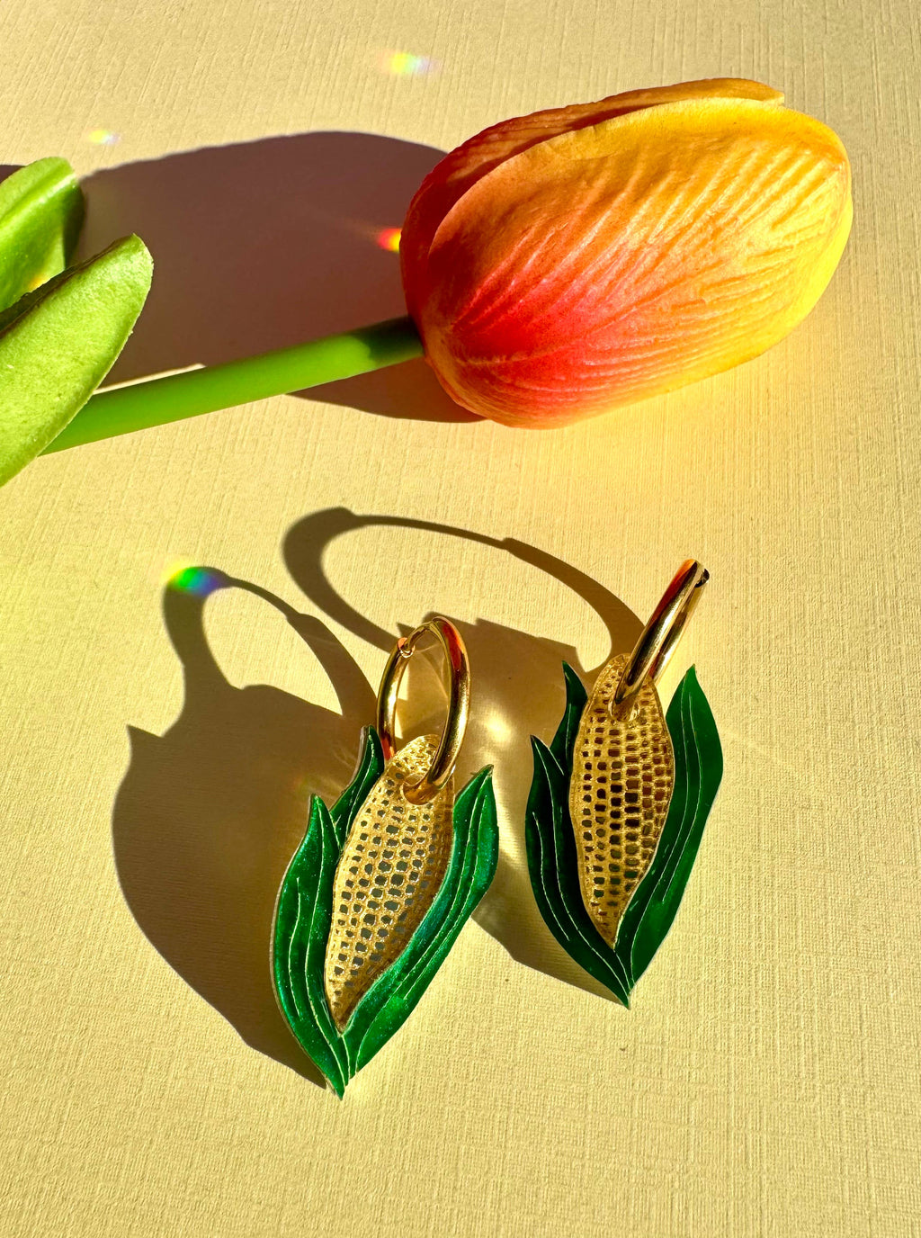 Acrylic Huggie Earrings - Mini Corn