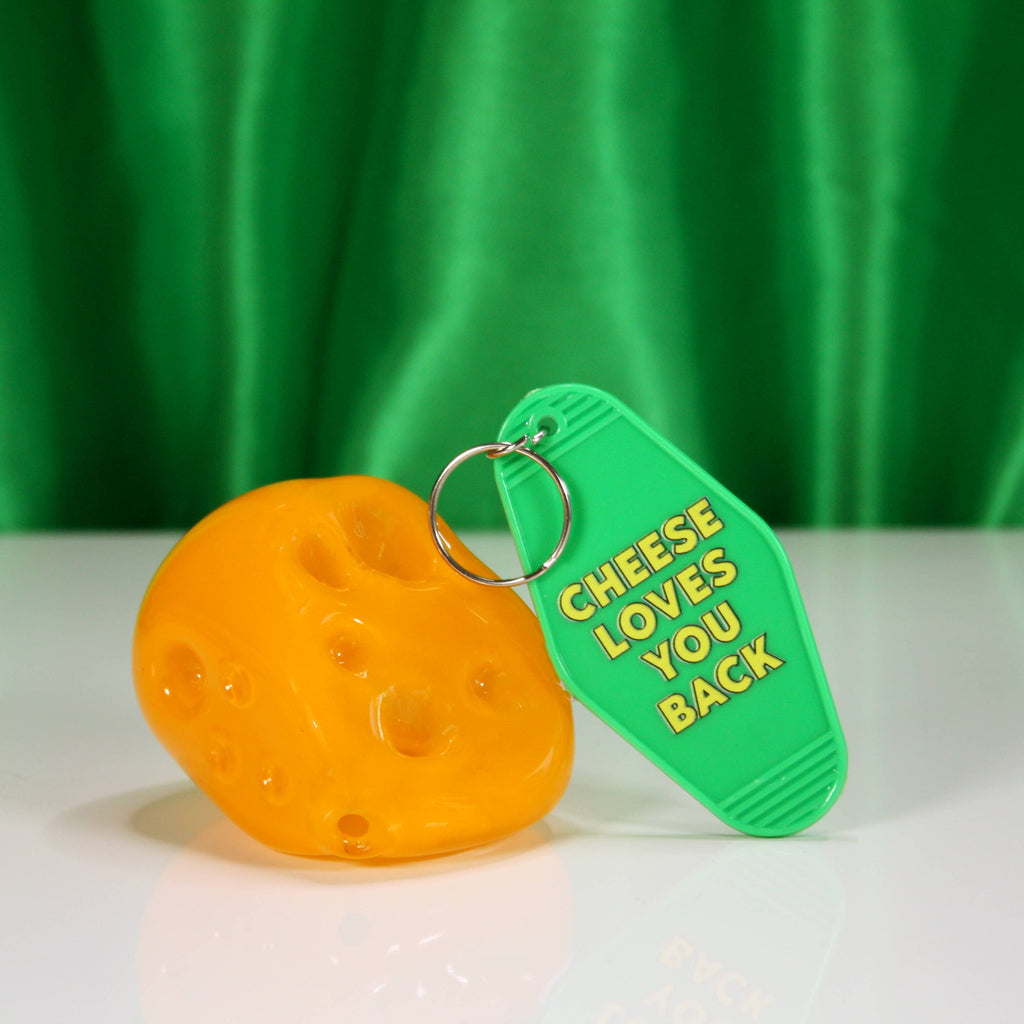 Vintage Motel Keyring - Cheese Loves You Back