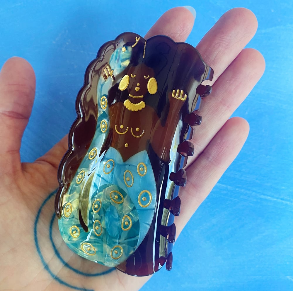 Hair Claw - Mami Wata