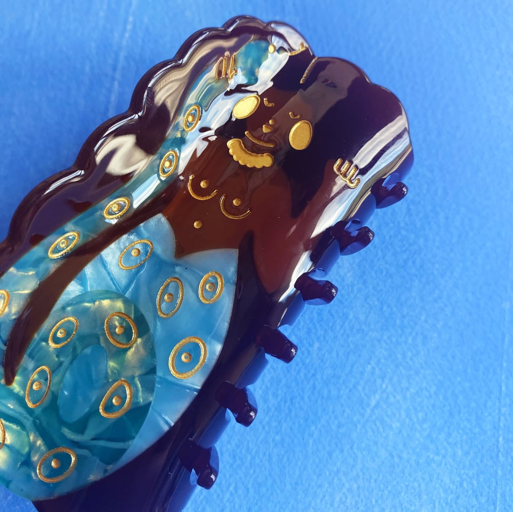 Hair Claw - Mami Wata