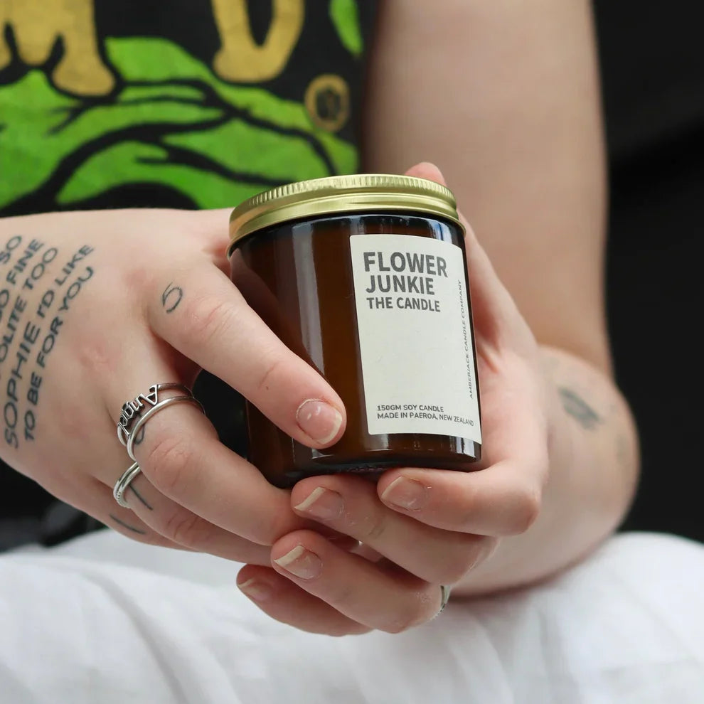 AJ Candle – Flower Junkie