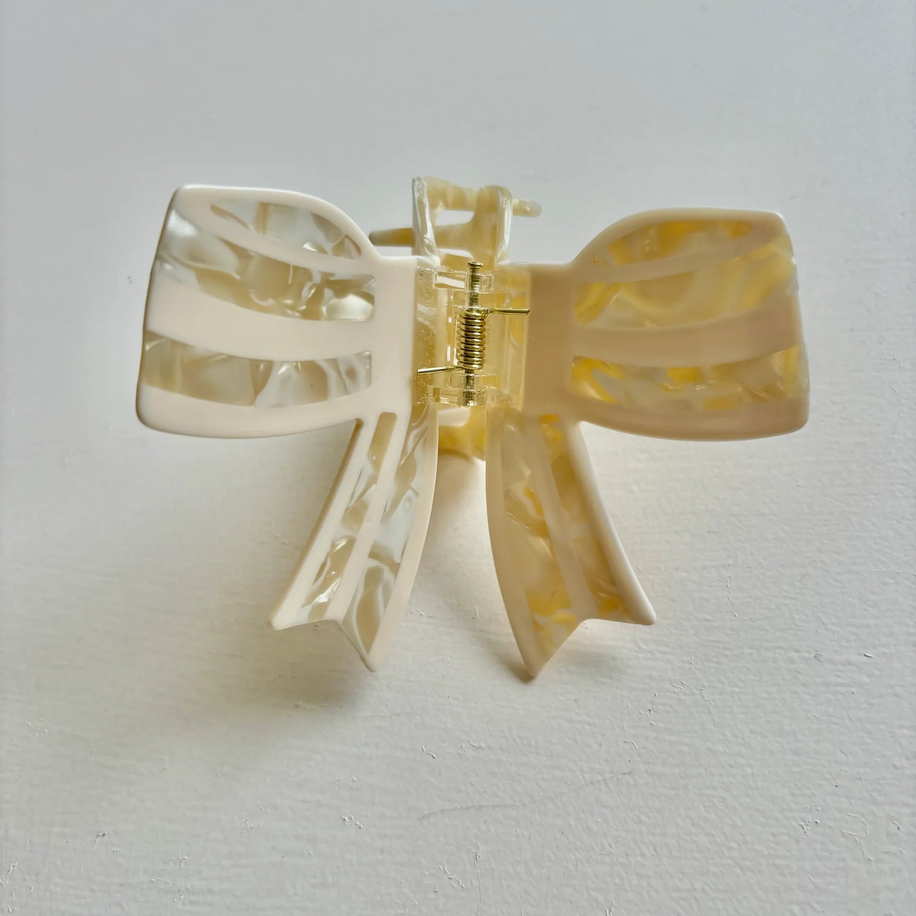 Big Bow Hair Clip - Cream
