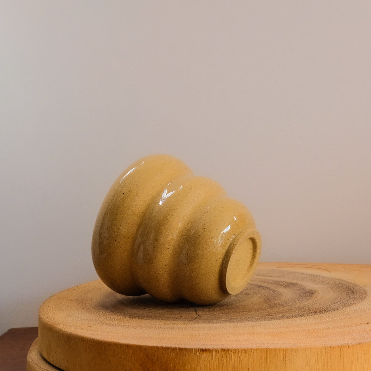 Wave Tumbler - Gloss Buff