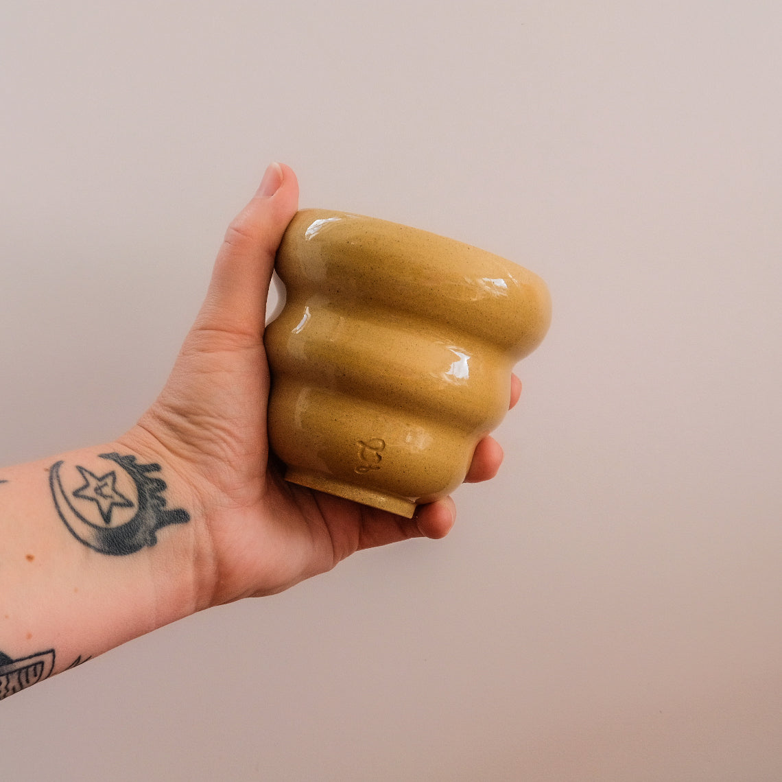 Wave Tumbler - Gloss Buff