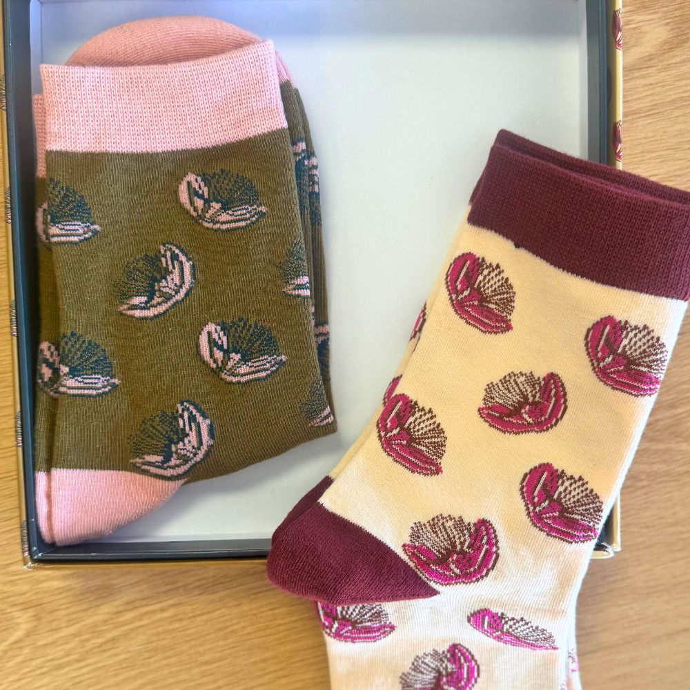 Boxed Set Socks - Pohutukawa