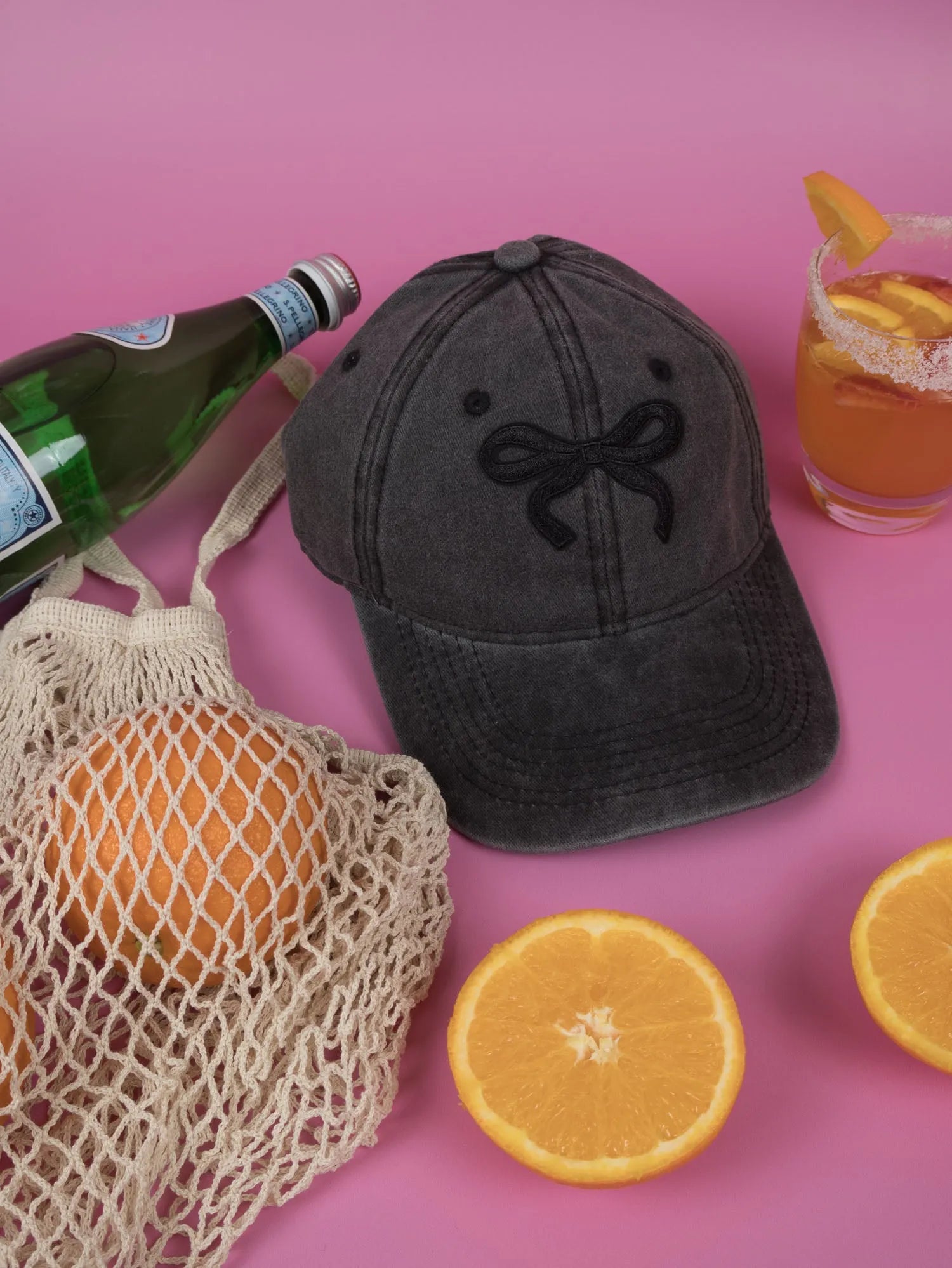 Vintage cotton bow cap in black