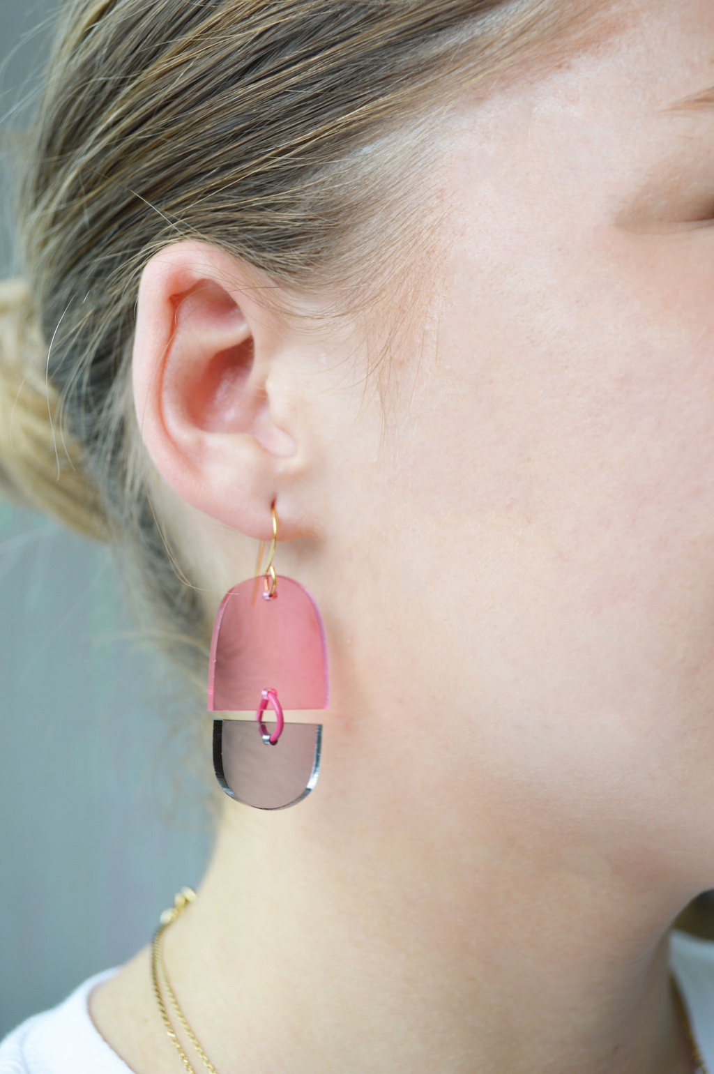 Horizon Earrings - Cranberry & Grey